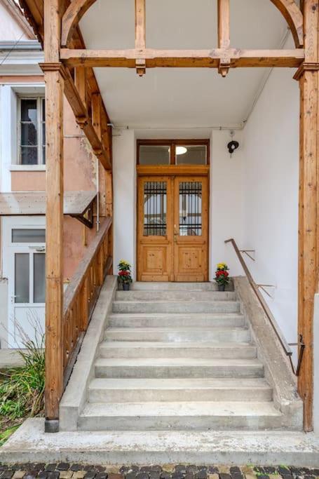 Gb4 By Rentable Apartment Brasov Exterior photo